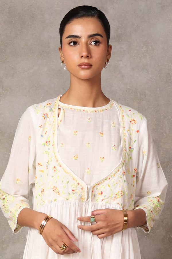 Hand Embroidered Waadi Set