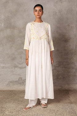 Hand Embroidered Waadi Set
