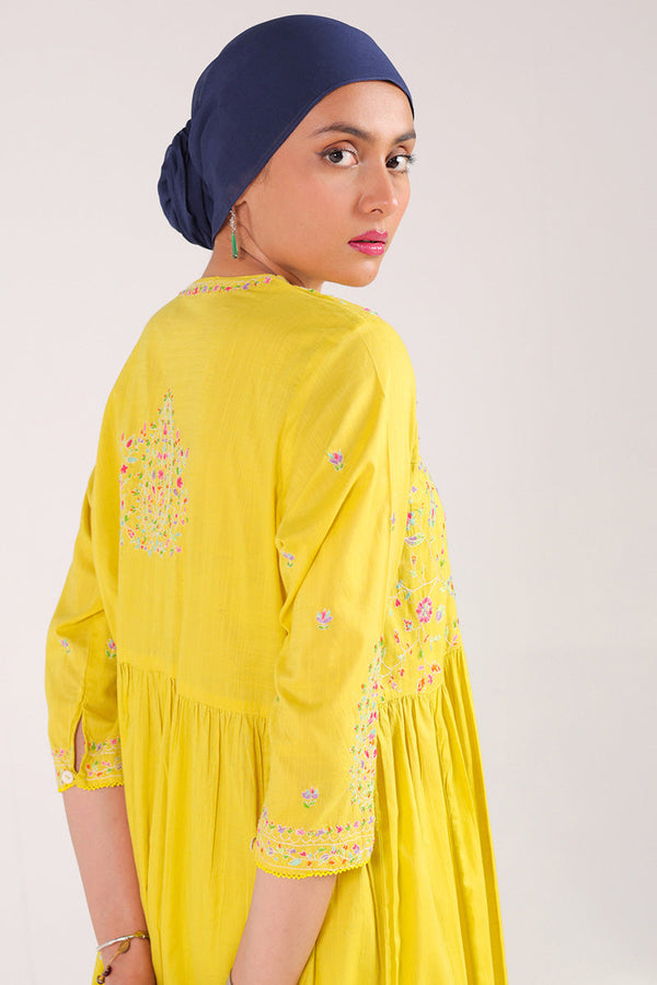 Hand Embroidered Waadi Set