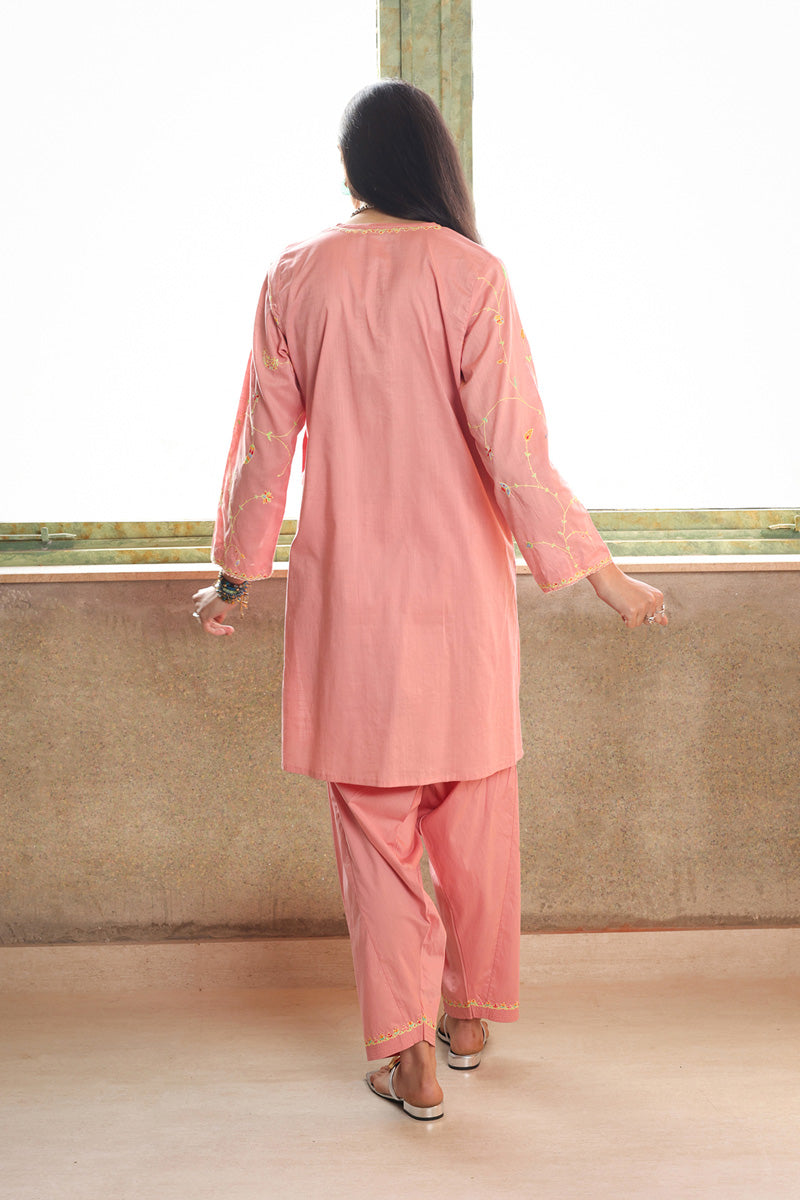 Waadi-e-Mushq Suit