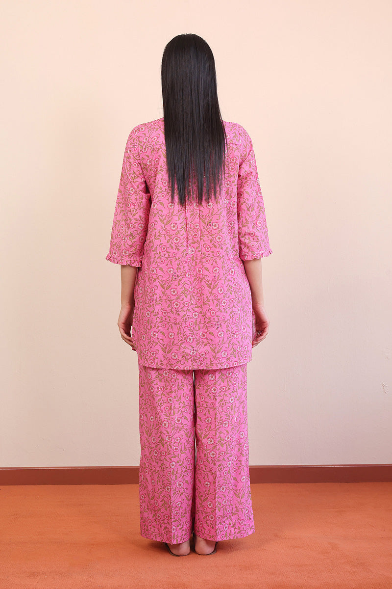 pink