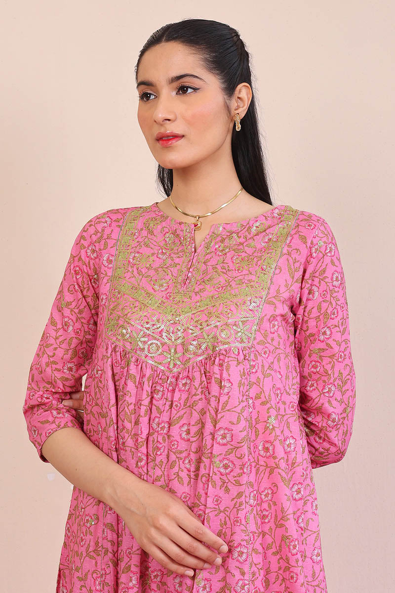 pink