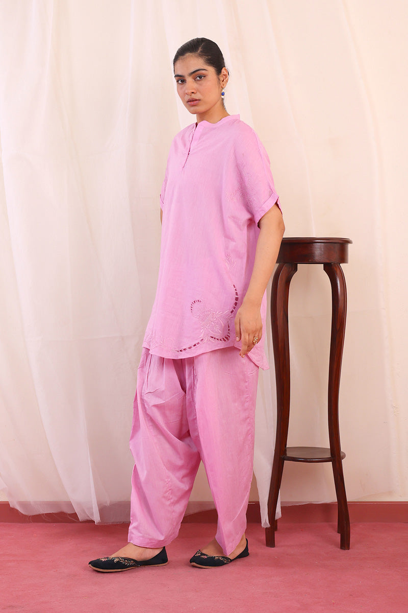 pink