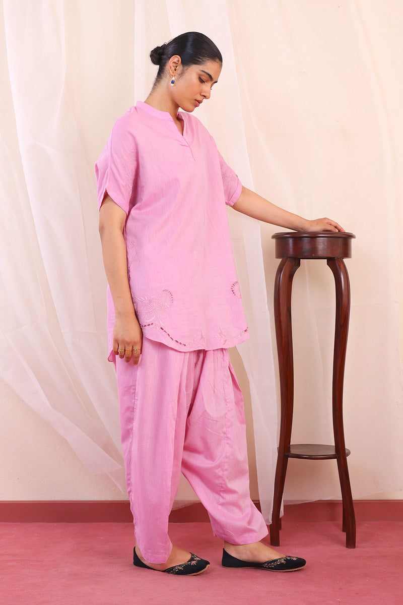 pink