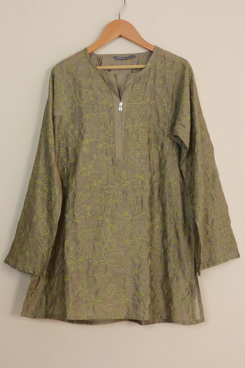 Fleur Amour Embroidered Top