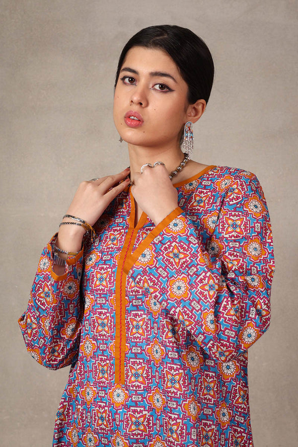 Serai Patterned Ensemble