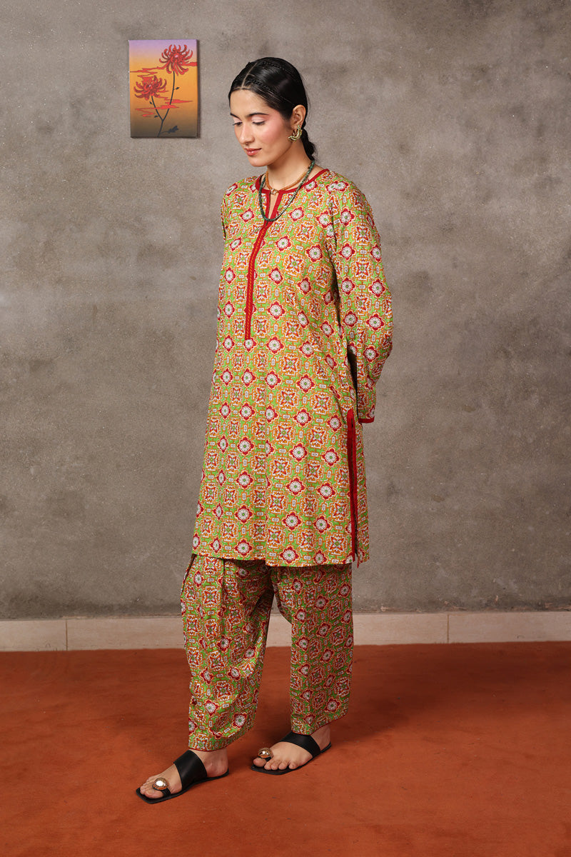 Serai Patterned Ensemble