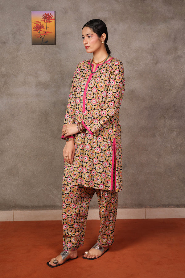 Serai Patterned Ensemble