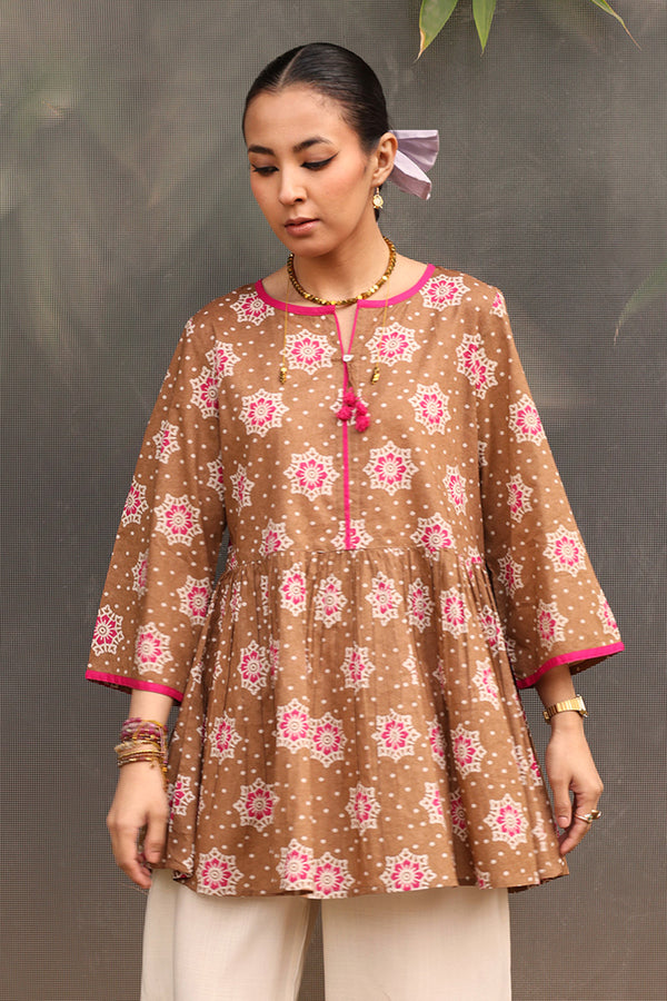 Tricolor Dabu Peplum