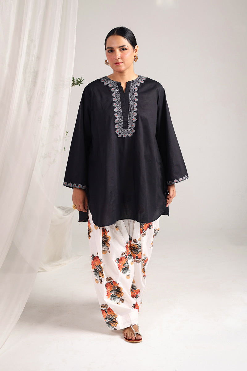 Floral Fusion Ensemble