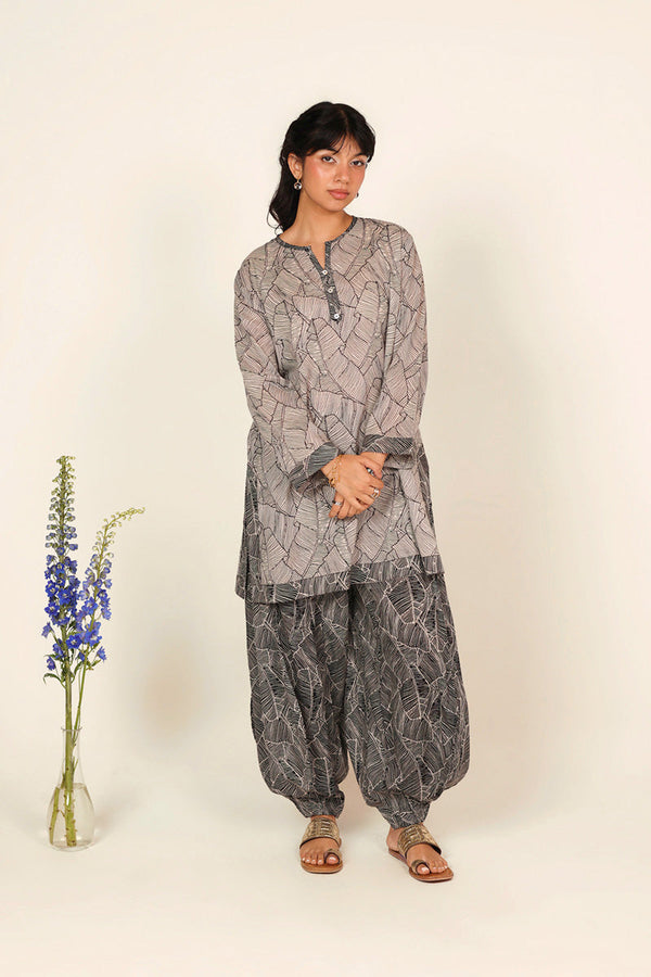 Foliage Rosette Ensemble