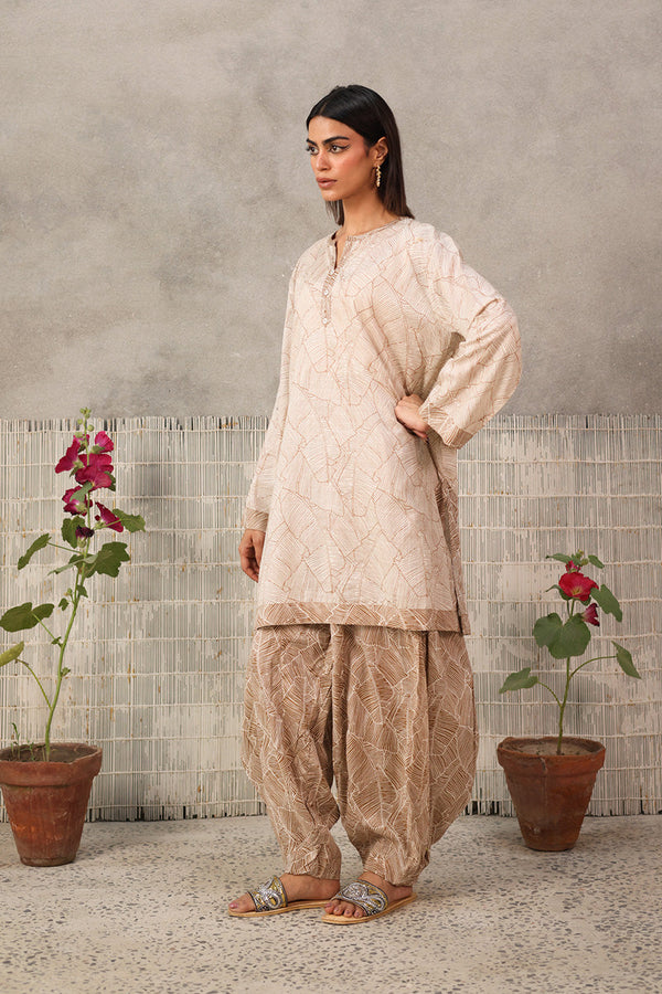 Foliage Rosette Ensemble