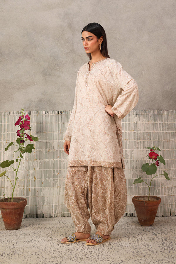 Foliage Rosette Ensemble