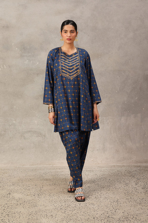 Aari Chunari Charm Ensemble