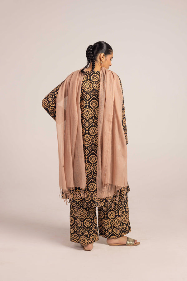 Gotta Glow Glitz Ensemble