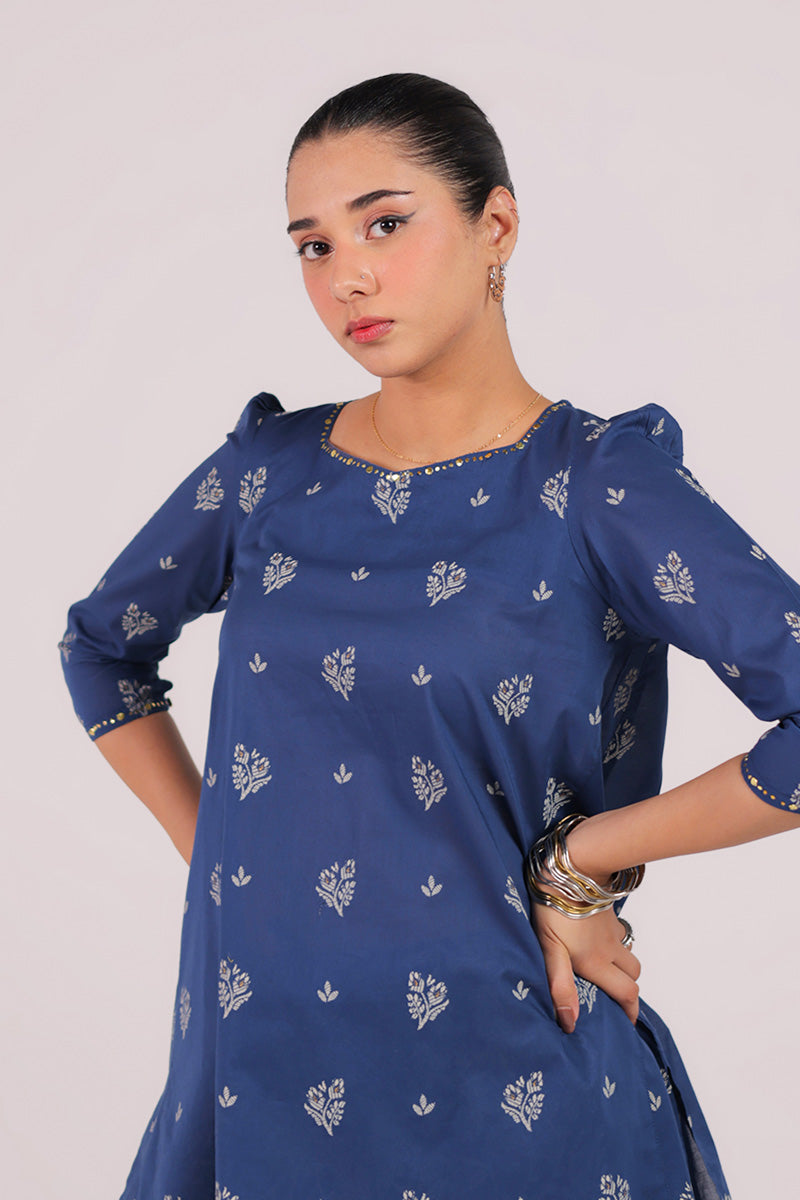 Jacquard Majesty Gharara Suit