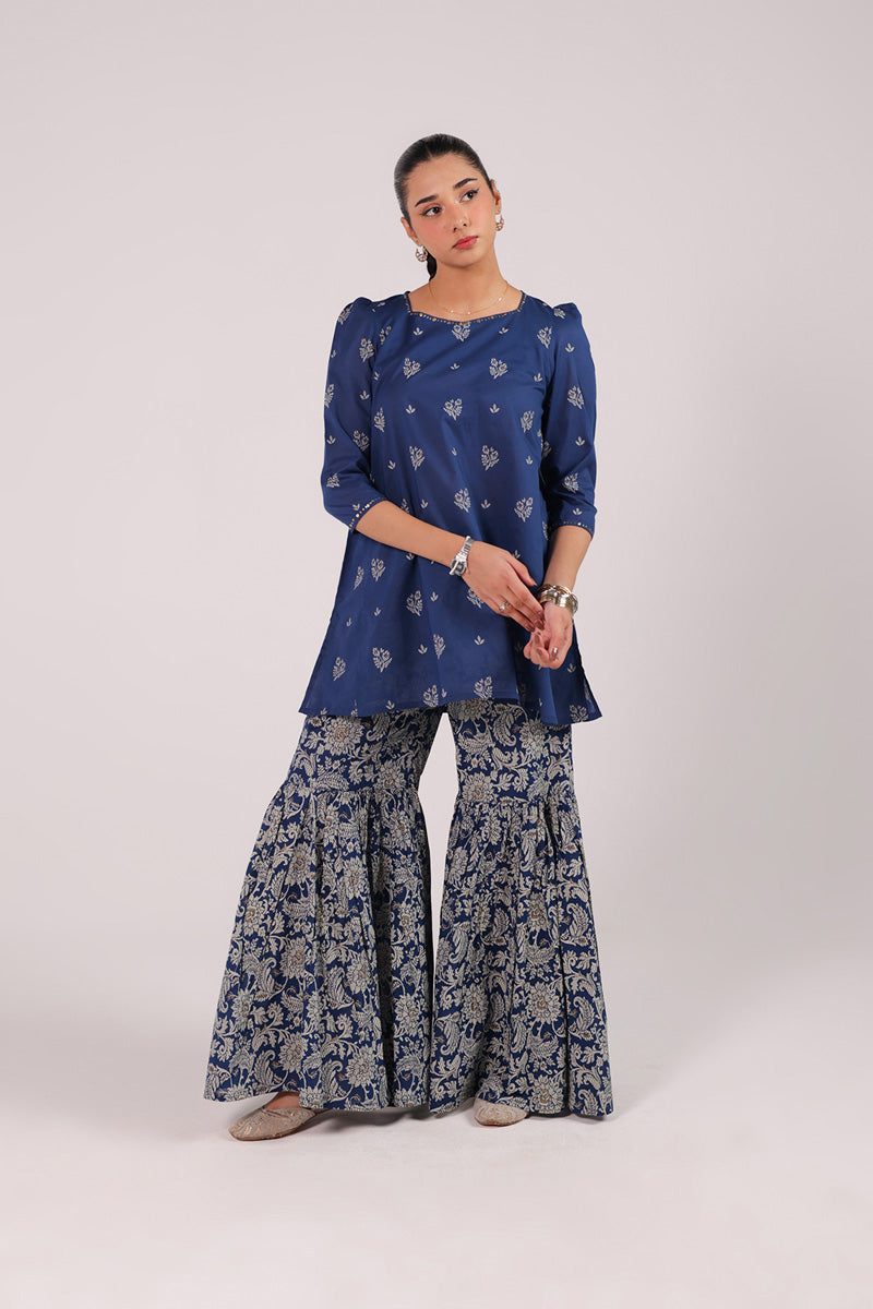Jacquard Majesty Gharara Suit