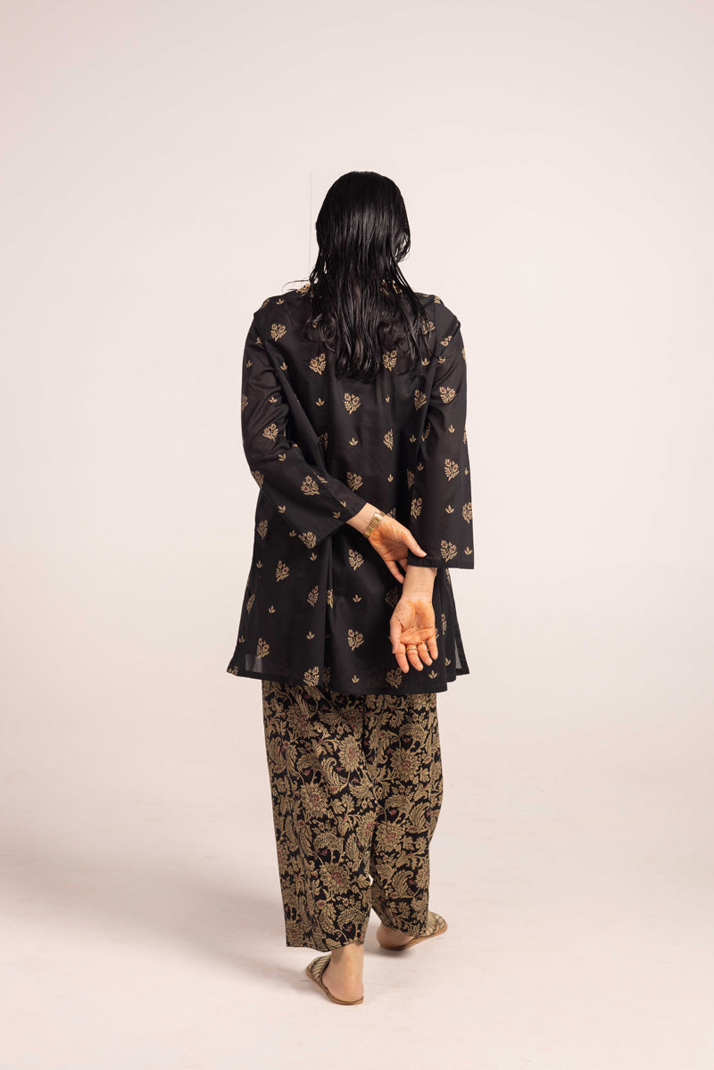 Threaded Jacquard Majesty Suit