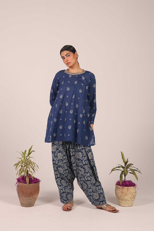 Threaded Jacquard Majesty Suit