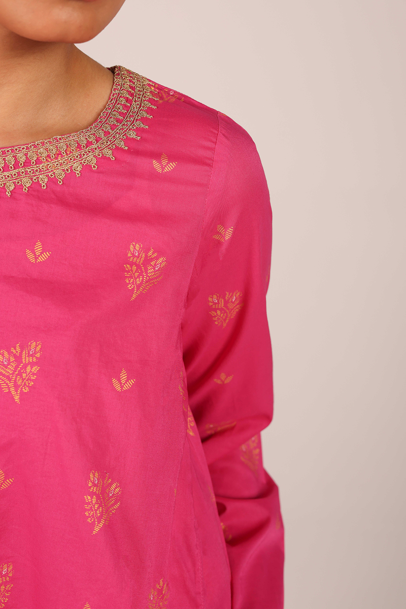 Threaded Jacquard Majesty Suit