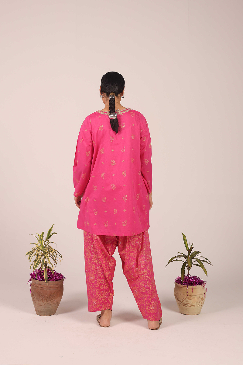 Threaded Jacquard Majesty Suit