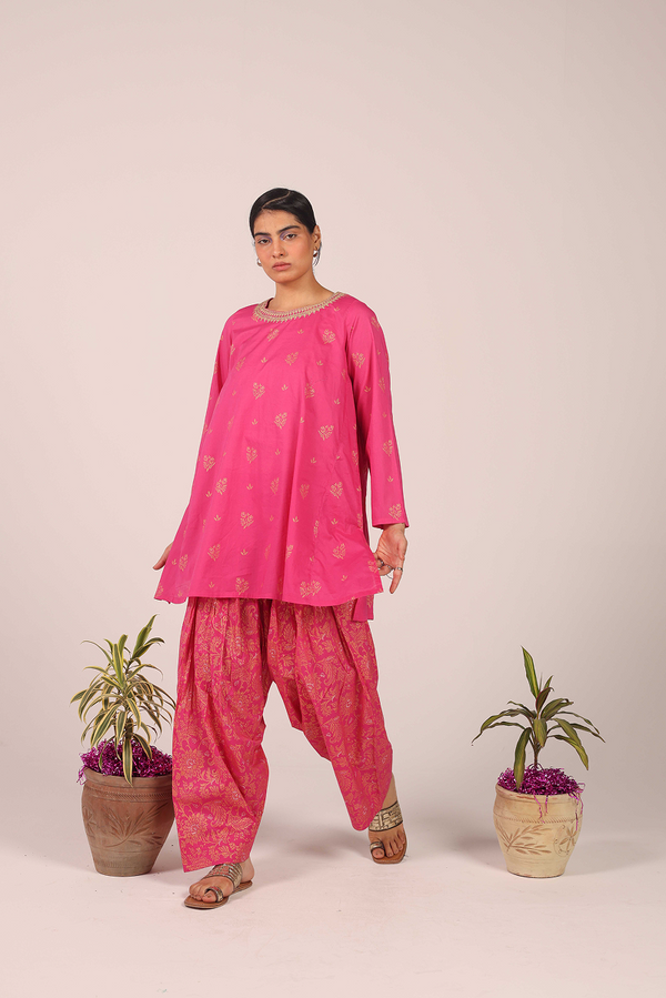 Threaded Jacquard Majesty Suit