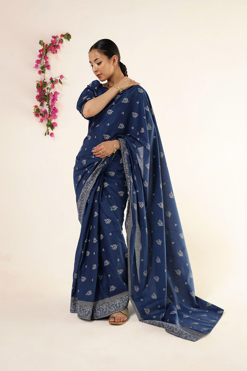 Zarqash Jacquard Majesty Saree