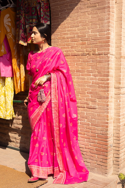 Zarqash Jacquard Majesty Saree