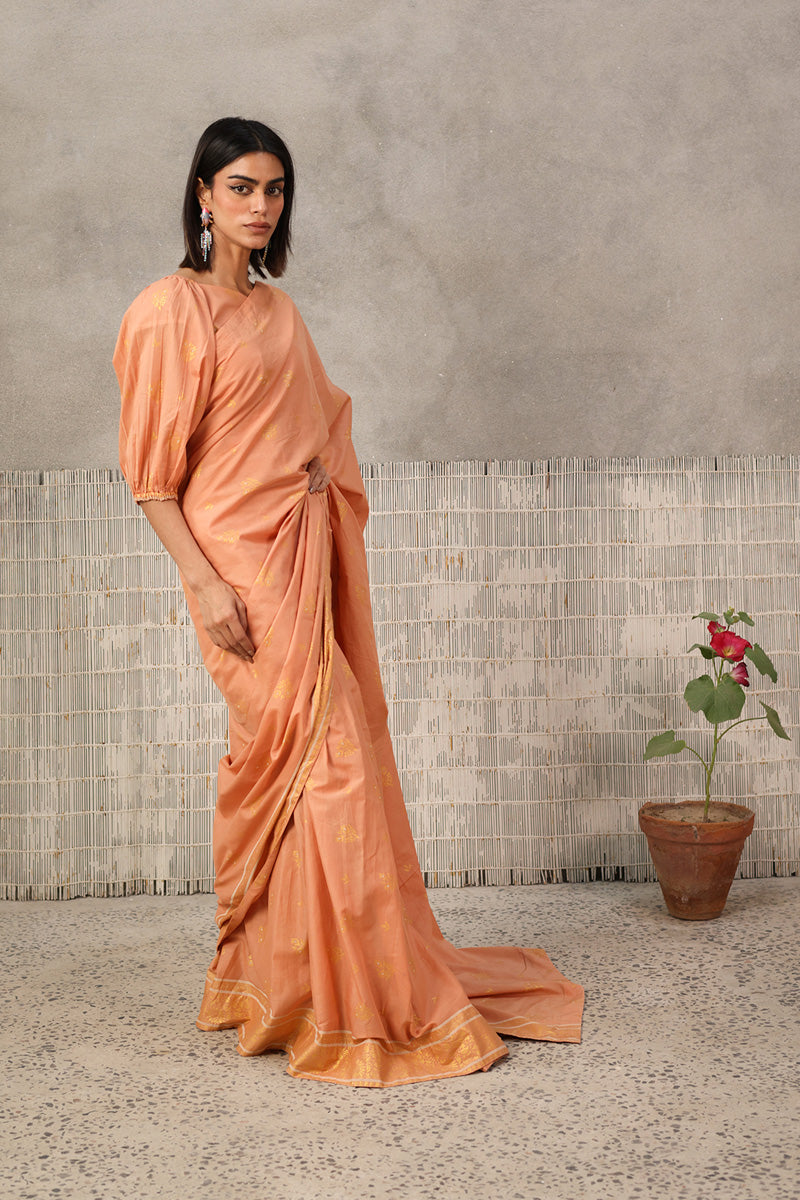 Zarqash Jacquard Majesty Saree
