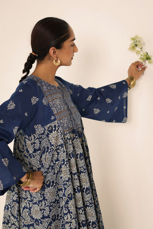 Jacquard Majesty Gold Whirl Frock