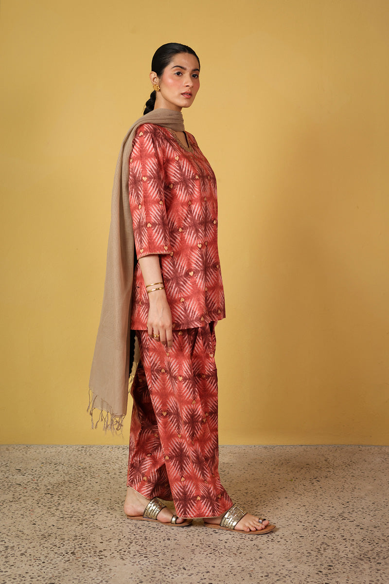 Dye Heart Gilded Hues Ensemble