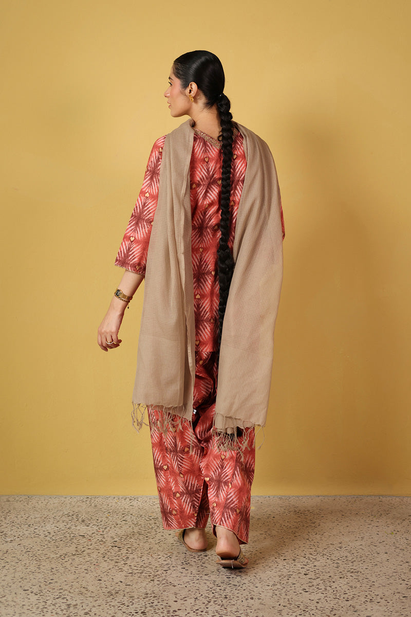 Dye Heart Gilded Hues Ensemble