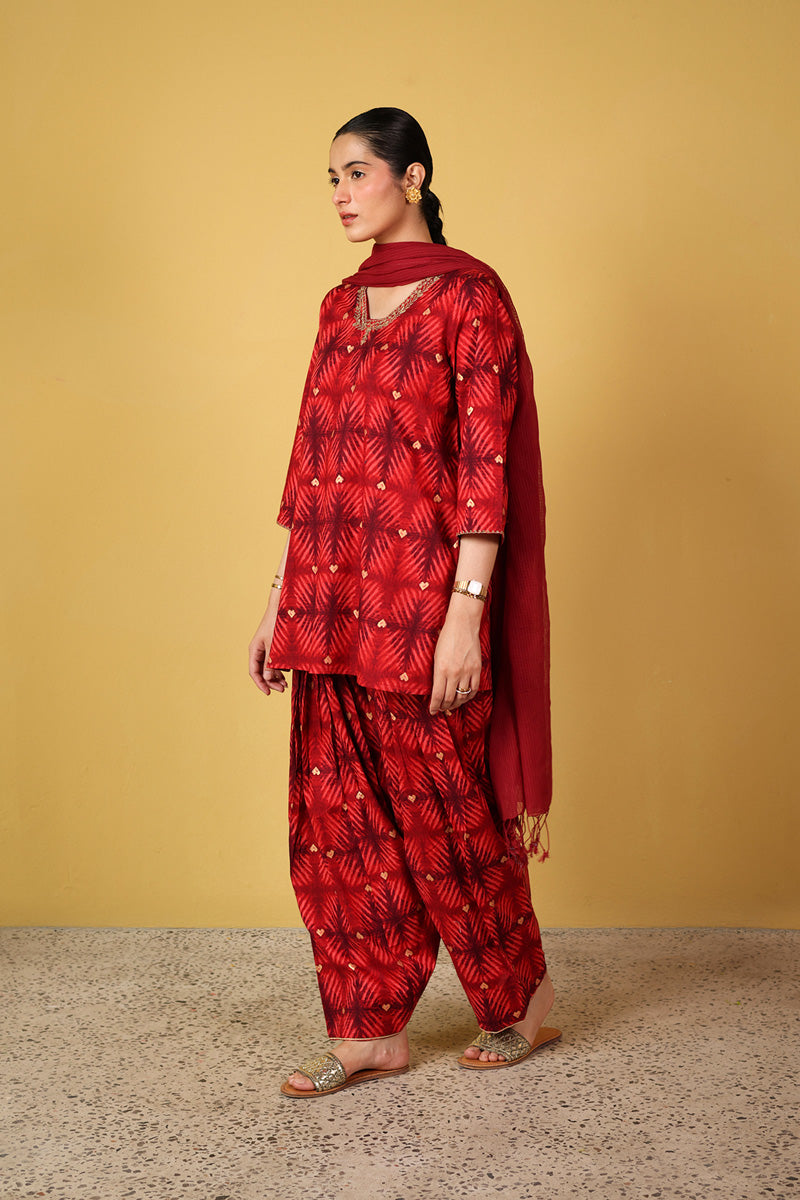 Dye Heart Gilded Hues Ensemble