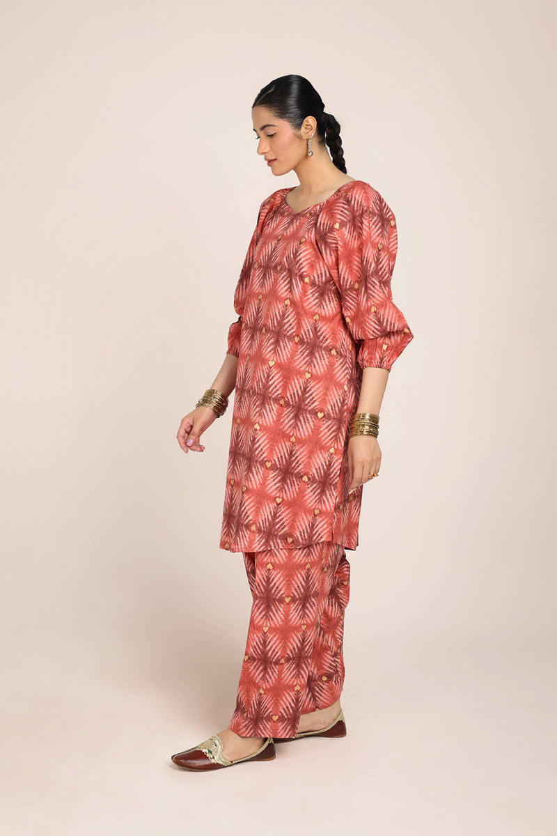 Glided Dye Heart Ensemble
