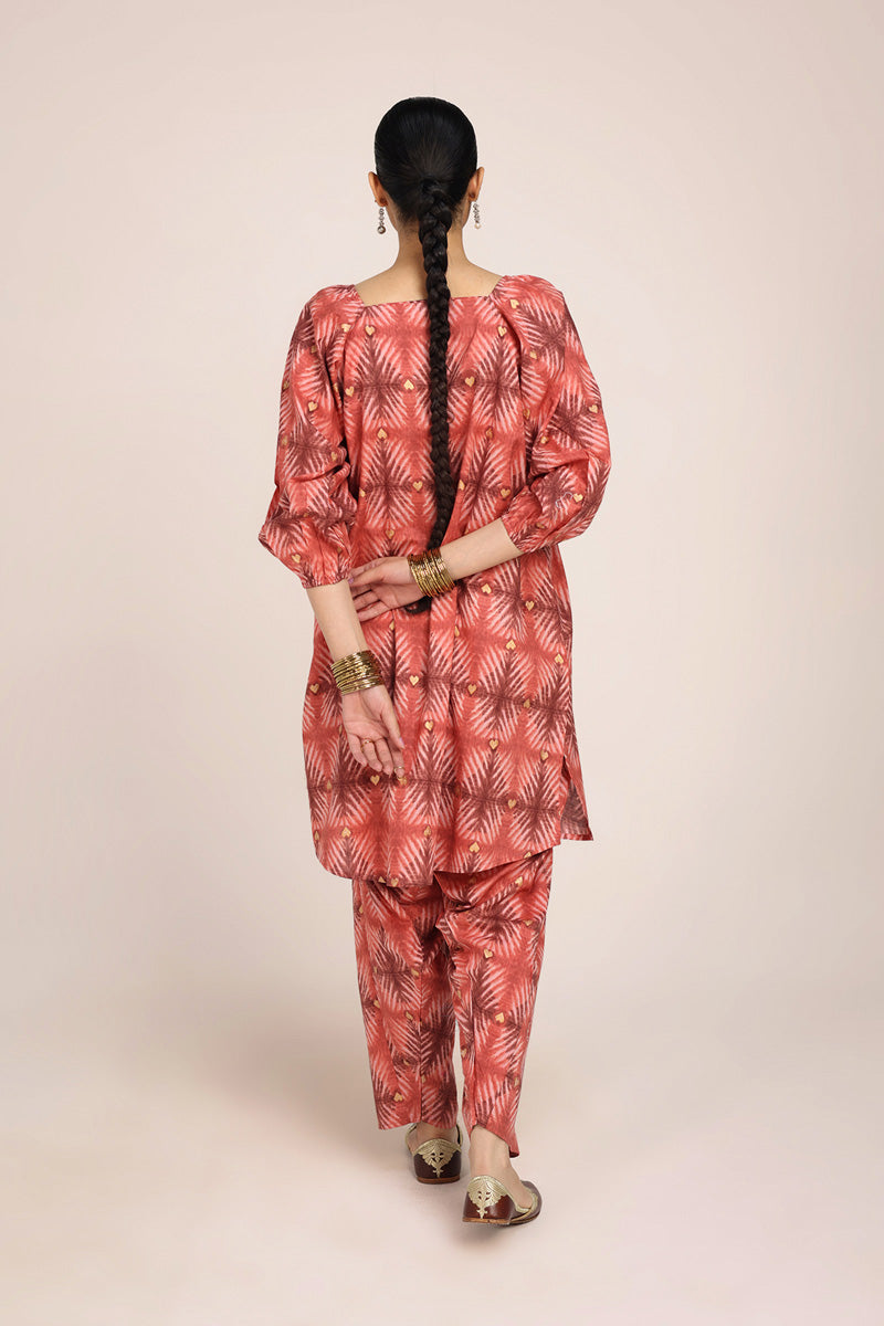 Glided Dye Heart Ensemble