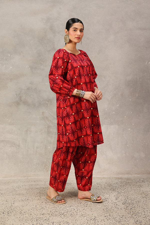 Glided Dye Heart Ensemble