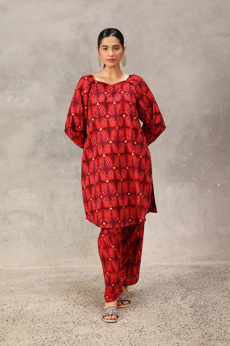 Glided Dye Heart Ensemble