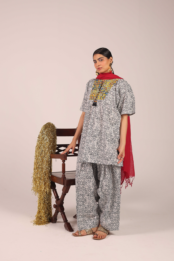 Playful Persian Tiles Co-Ord Set
