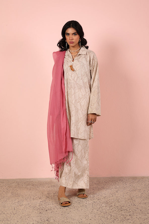 Foliage Tassel Tale Duo