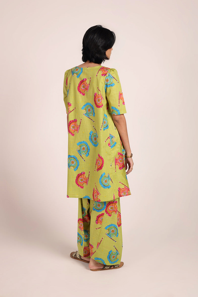 Traditional Pankha Style Duo