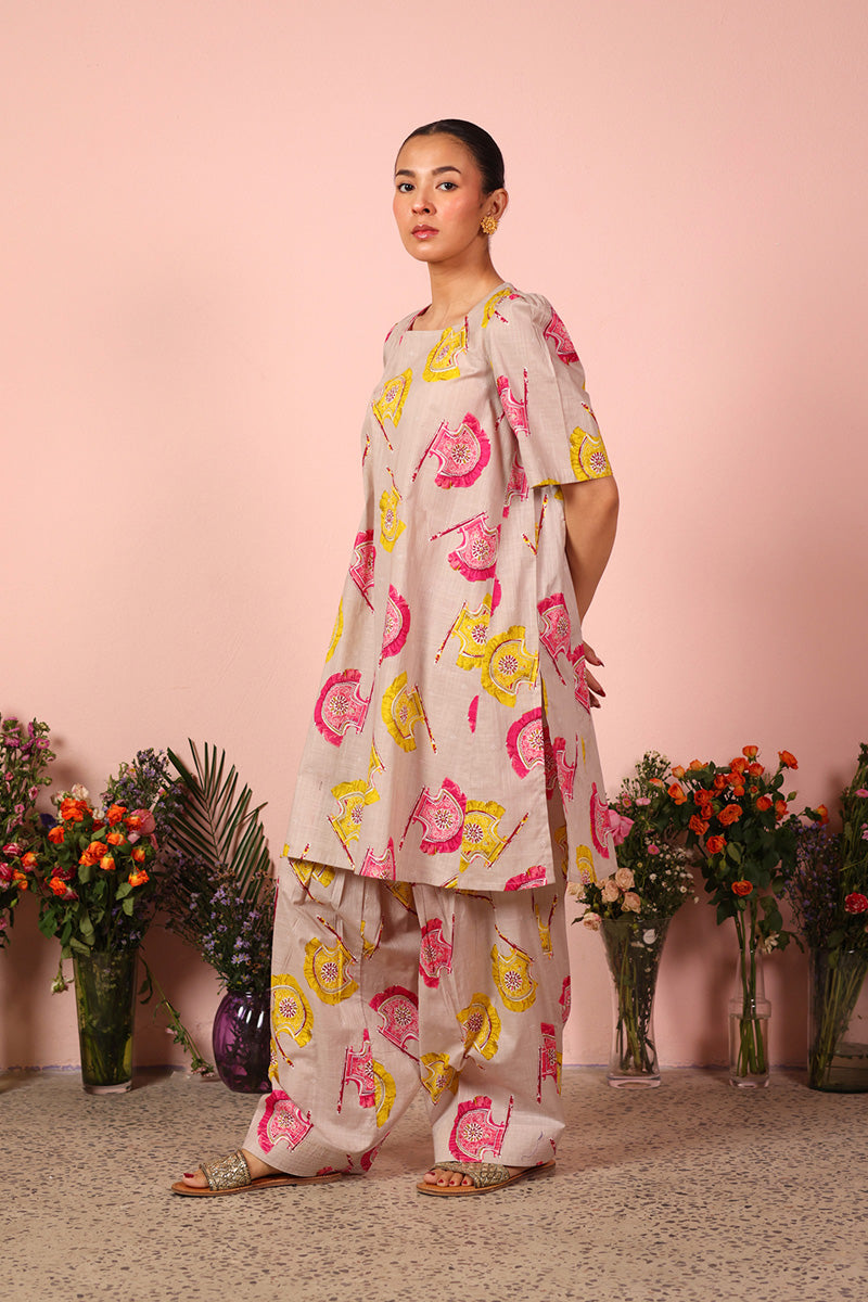 Traditional Pankha Style Duo
