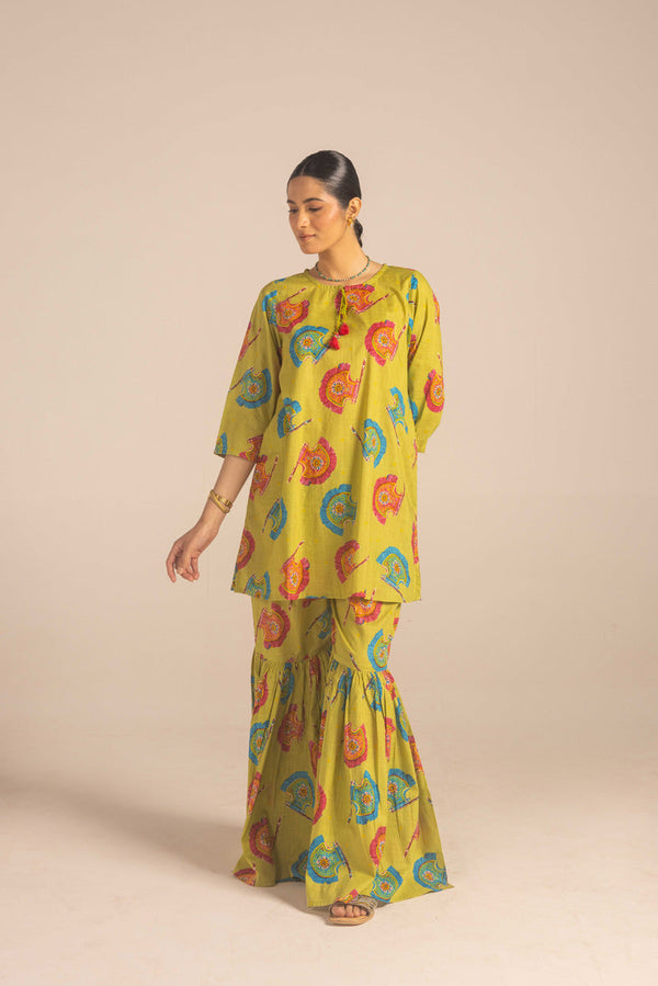 Traditional Pankha Gharara Set