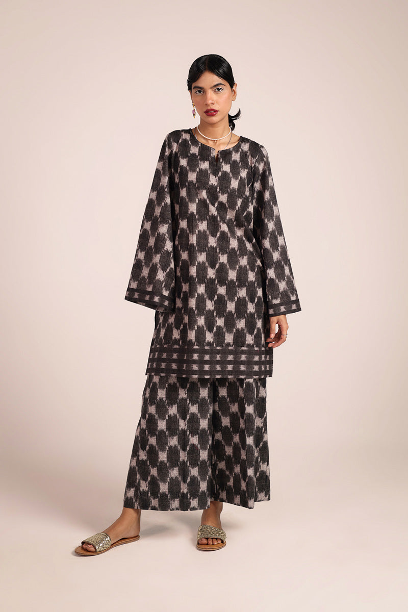 Ikat Illusion Ensemble