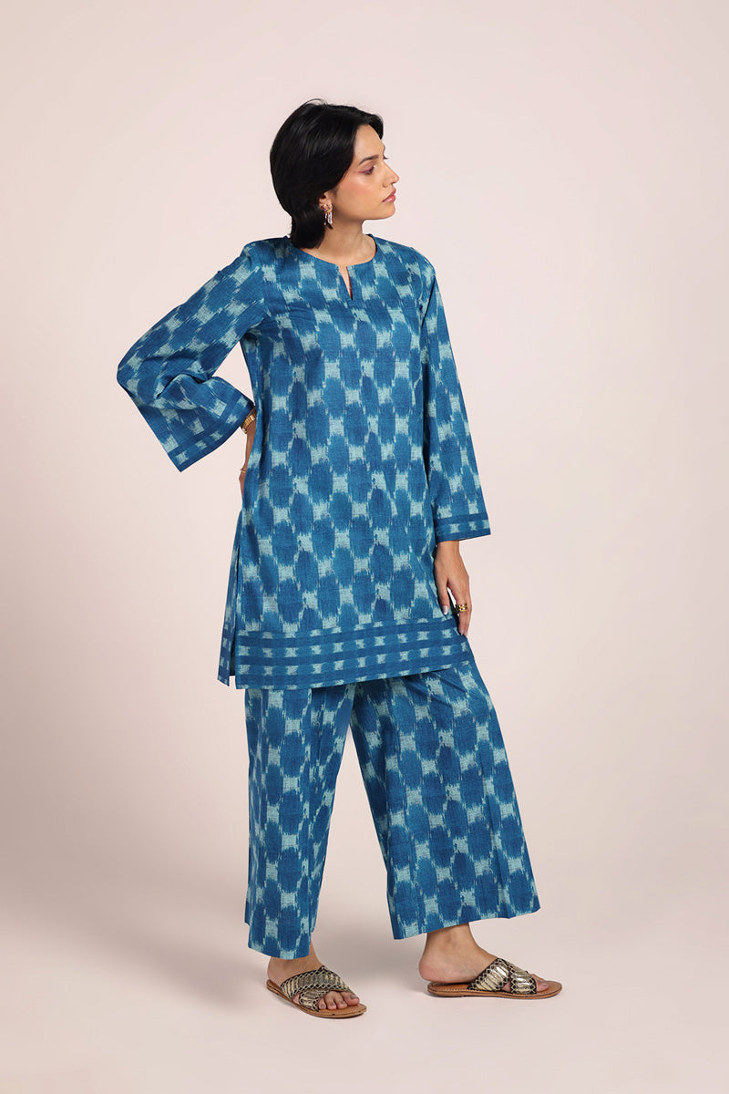 Ikat Illusion Ensemble