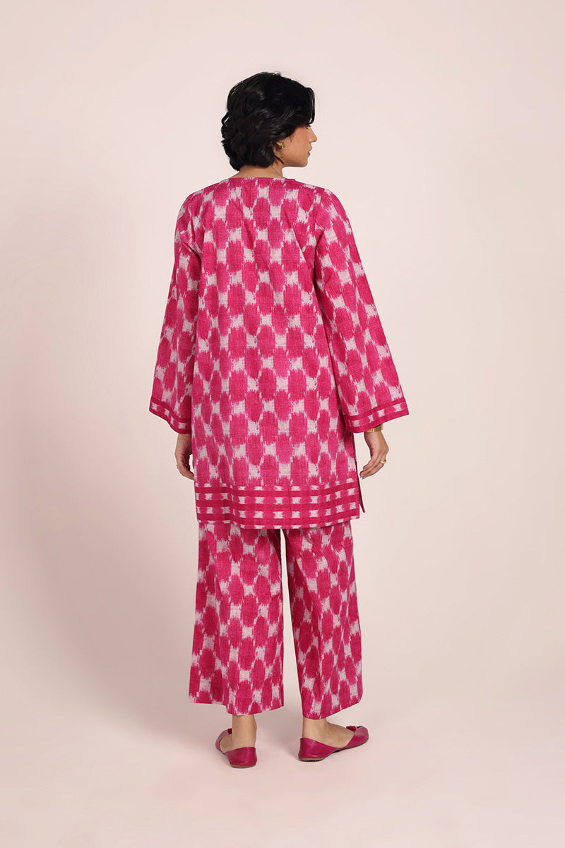 Ikat Illusion Ensemble