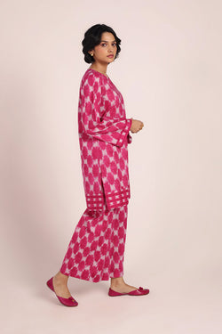Ikat Illusion Ensemble