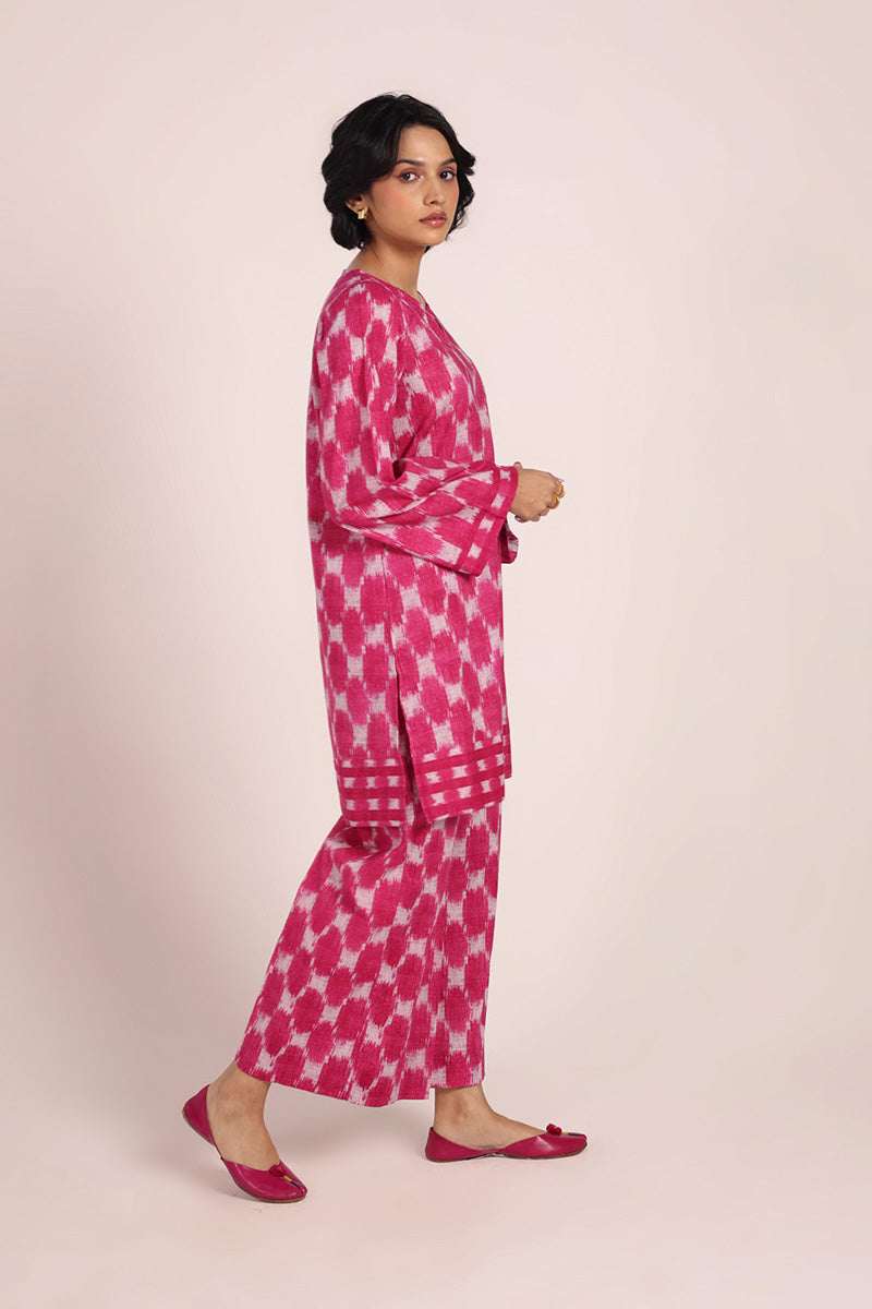 Ikat Illusion Ensemble