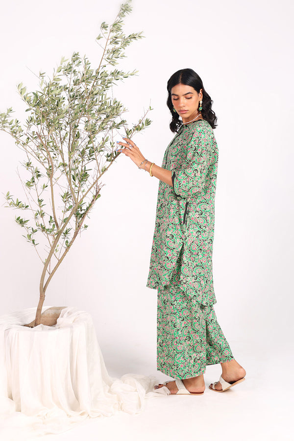 Printed Saru Ensemble