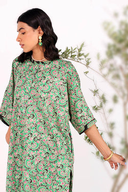 Printed Saru Ensemble