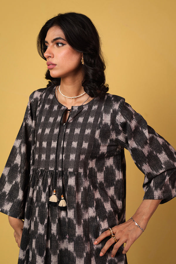 Tassel Twirl Ikkat Kurta